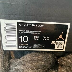 Jordan 1 Low in White and Gray